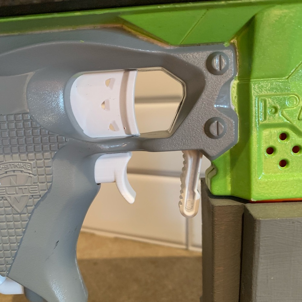 Custom Modified Nerf Stryfe Blaster - Picture 9 of 11
